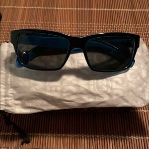 Vonzipper sunglasses